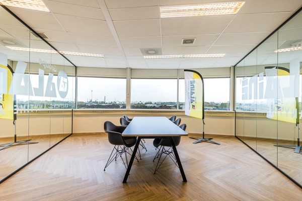 Medium property photo - Hoogvlietsekerkweg 184, 3194 AM Hoogvliet Rotterdam